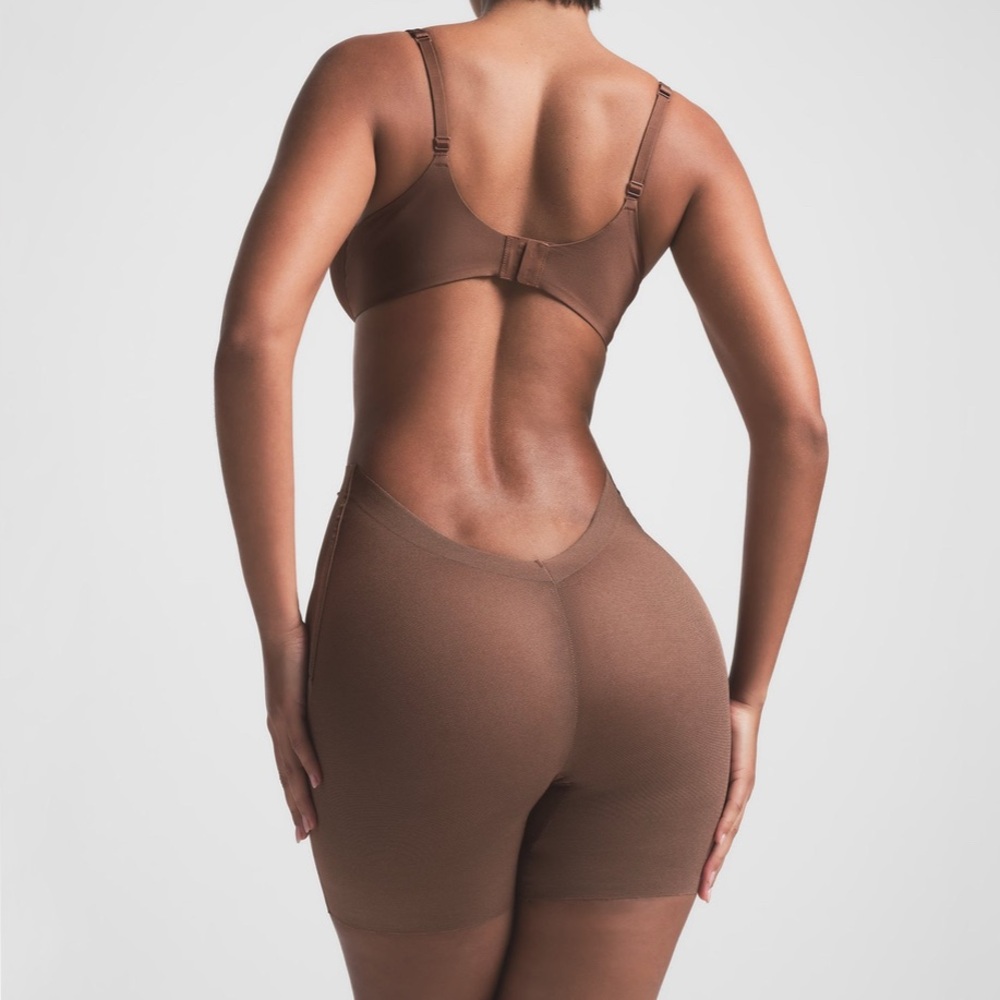 Skims Low Back Barely There Shorts NWT--120